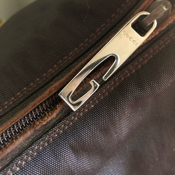 GUC Gucci Leather & Nylon Shoulder Bag - Picture 9 of 14